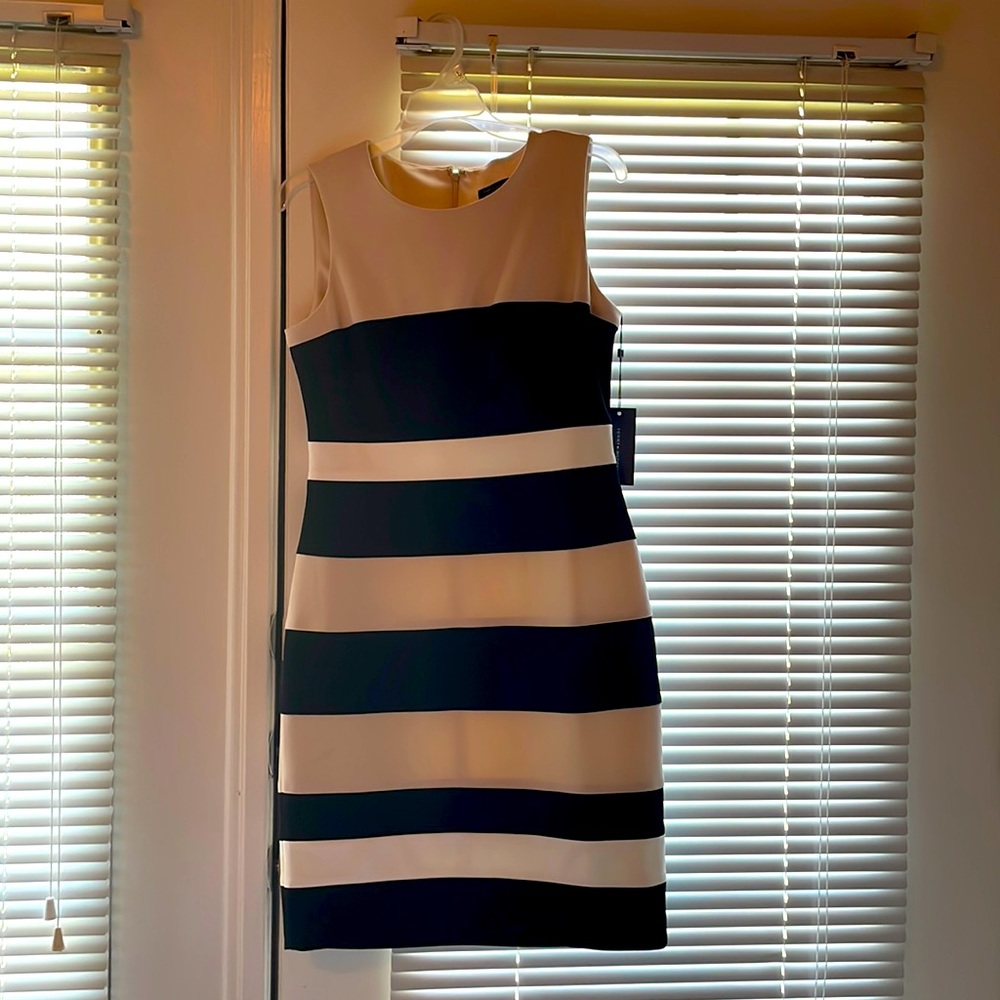 COPY - Tommy Hilfiger Size 6 business dress sleeveless BNWT